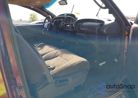 2002 Dodge Ram 2500 Slt/St z USA, uszkodzony, nr VIN 3B7KF23692M272114